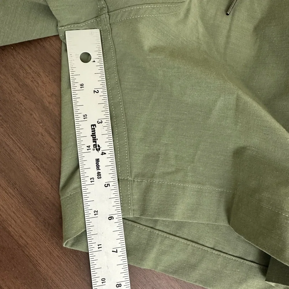 Faherty Brand All Day Shorts Sage Green Stretch Internal Drawstring Mens 36
